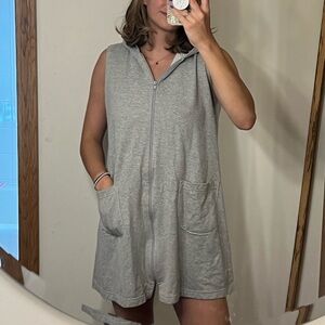 Vintage zip up dress